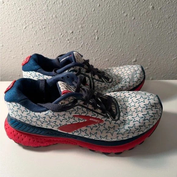 Brooks Adrenaline Athletic Shoes - Patriotic Pattern - Picture 5 of 7